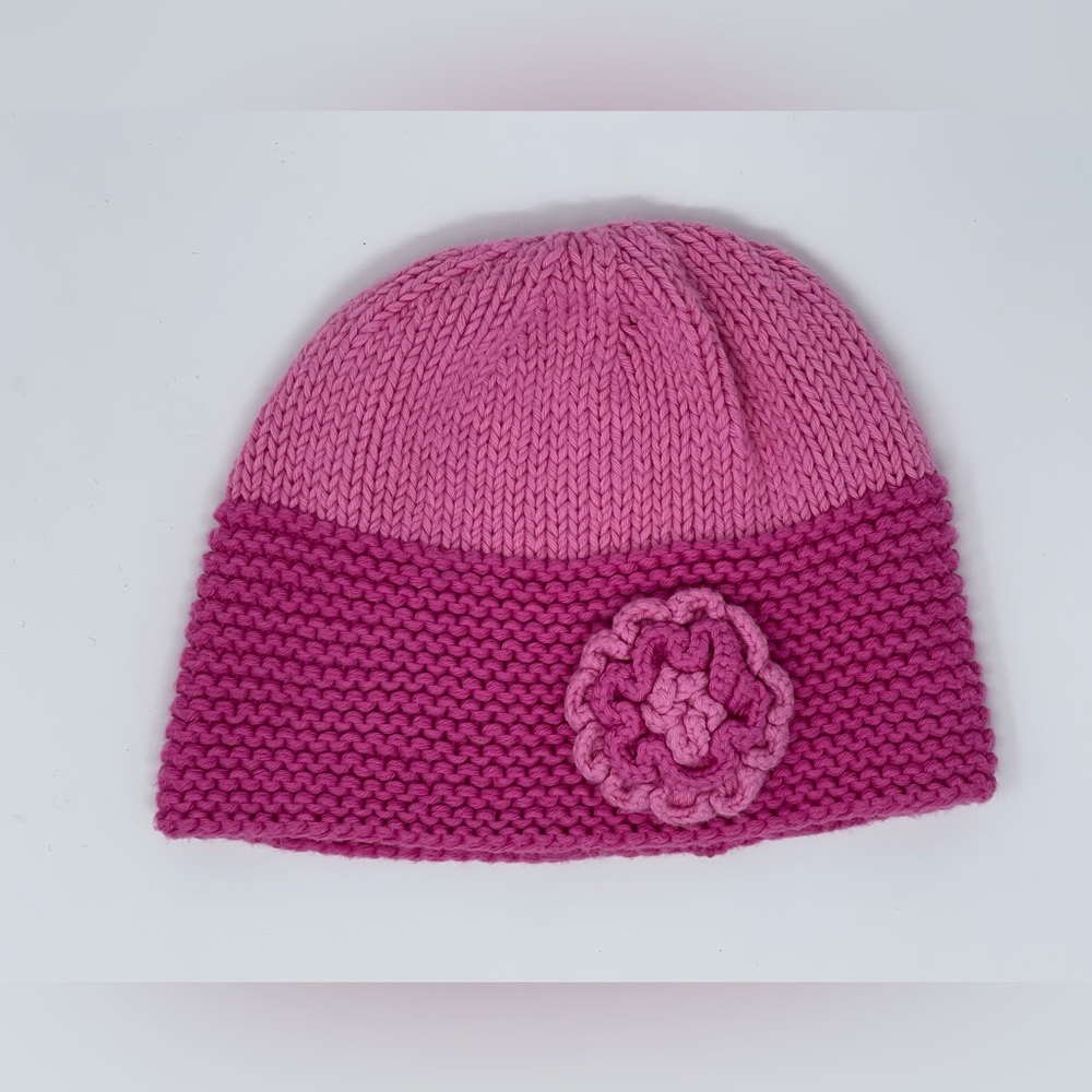 2H KNITS: Pink Knit Hat with Flower 🌸 Size: Kids Medium